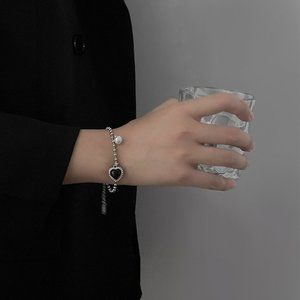 Black Heart Pearl Charm Bracelet. Silver Beaded Bracelet
